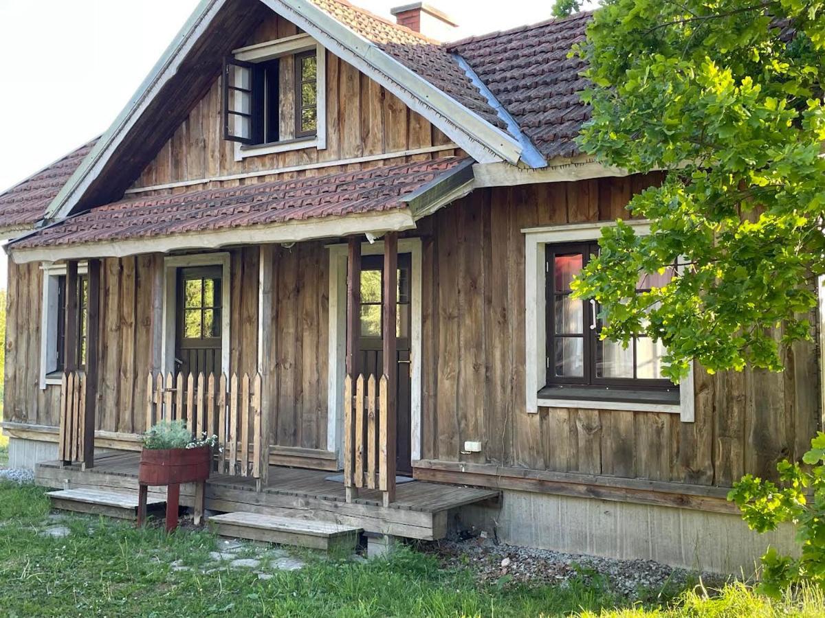 Just Lodges Orissaare ภายนอก รูปภาพ